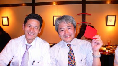 左・藪○さｎ　右・溶射屋（村田光生）
