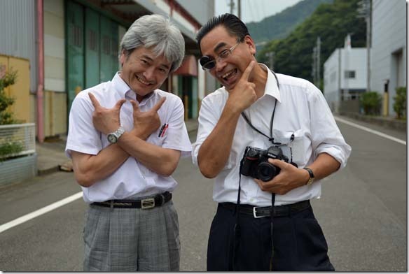 村田光生（左）と加藤忠宏先生（右）