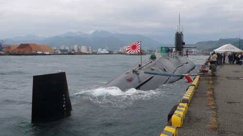 潜水艦　なつしお