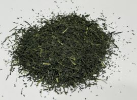 一ヶ月前から始めた新習慣。仏壇へのお供えと、新茶と、コーヒー！