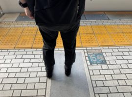 新幹線ホームでの一コマ！