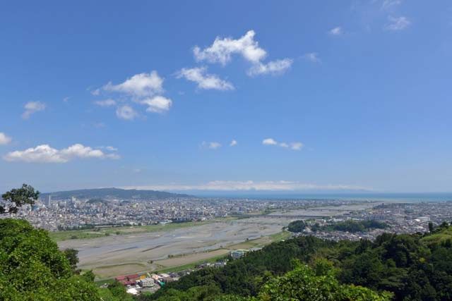 徳願寺山