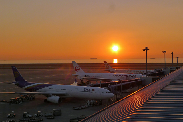 中部国際空港での夕焼け