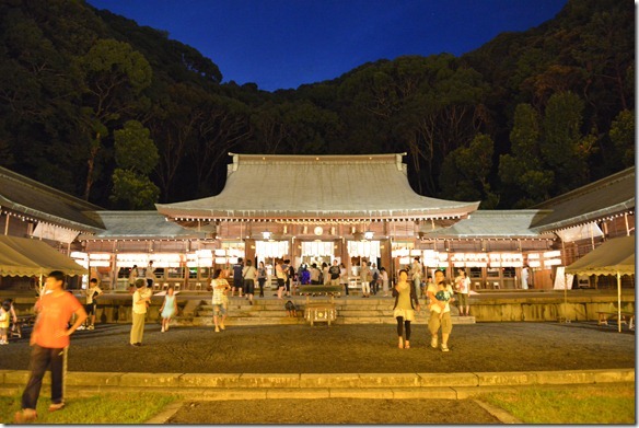 静岡護国神社・本殿