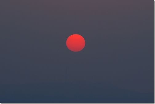 真っ赤な太陽