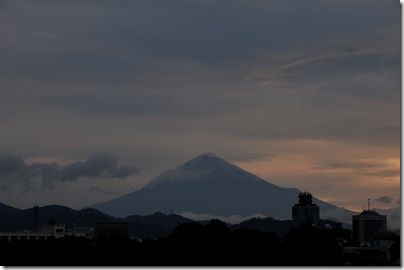 霞んではいますが久しぶりに見たような気がします