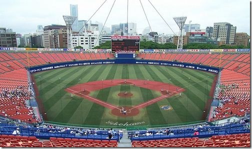 横浜スタジアム