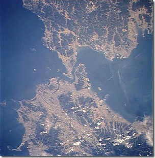 300px-Kanmon_Straits_from_space_cropped_rotated_90_degrees_CCW